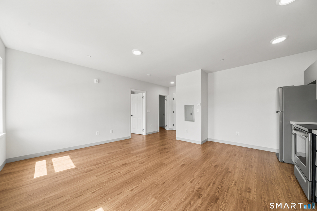 158 Main Street - Photo 7