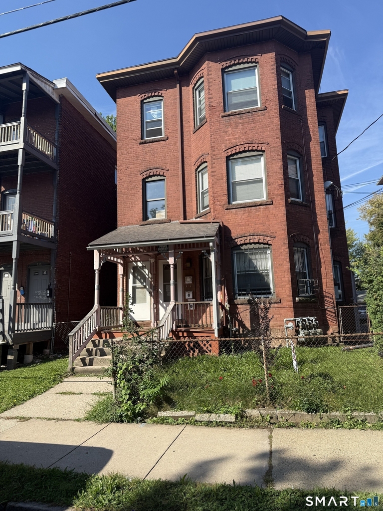 107 Hungerford Street - Photo 0