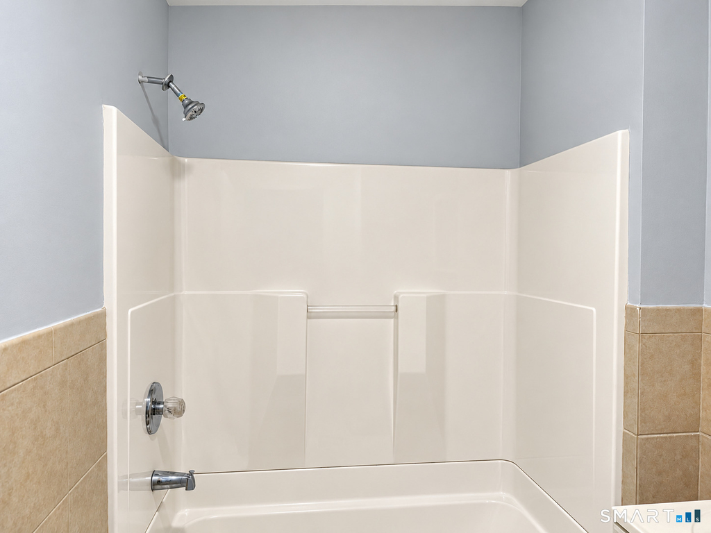 98 Anthony Street - Photo 8