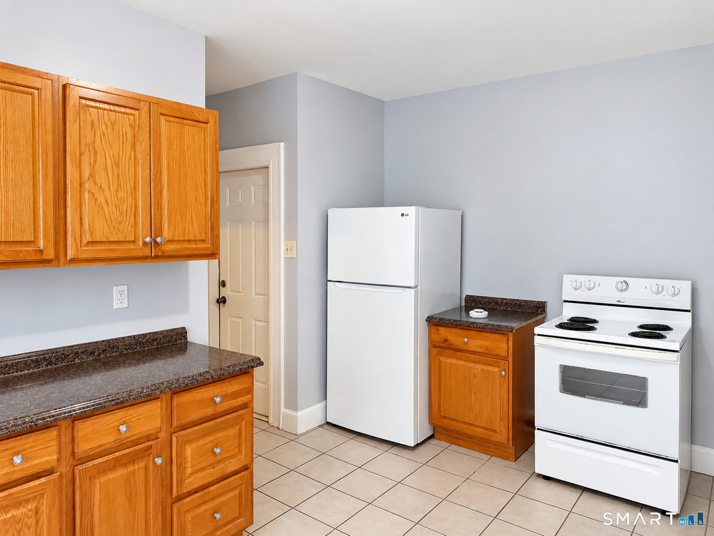 98 Anthony Street - Photo 1