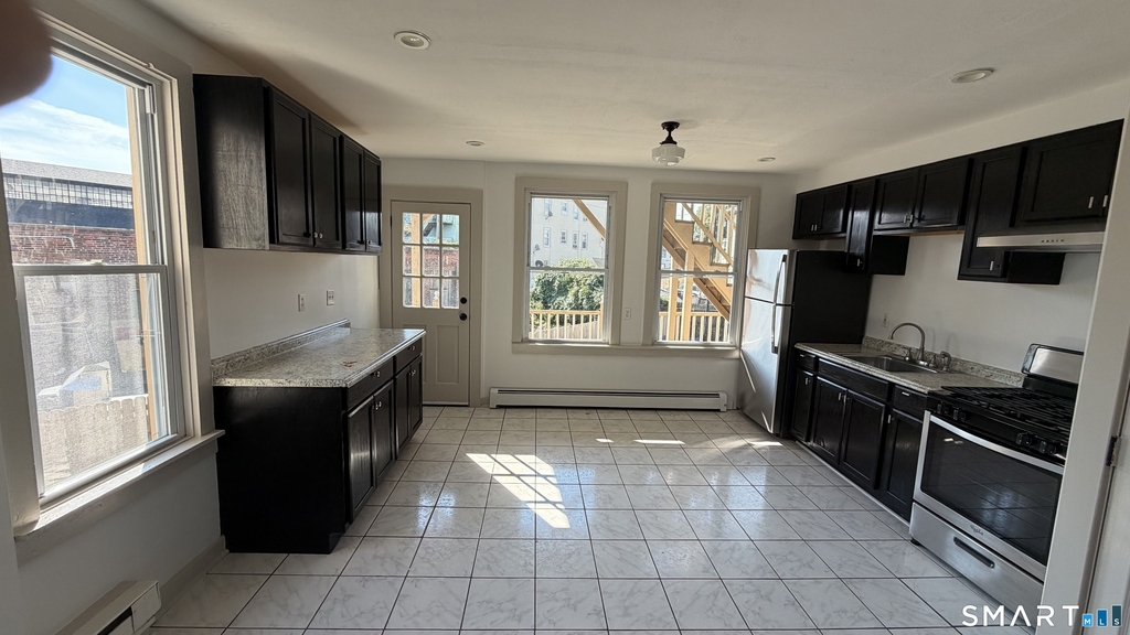 55 Hansen Avenue - Photo 8