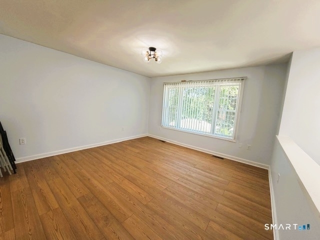 83 Essex Avenue - Photo 5