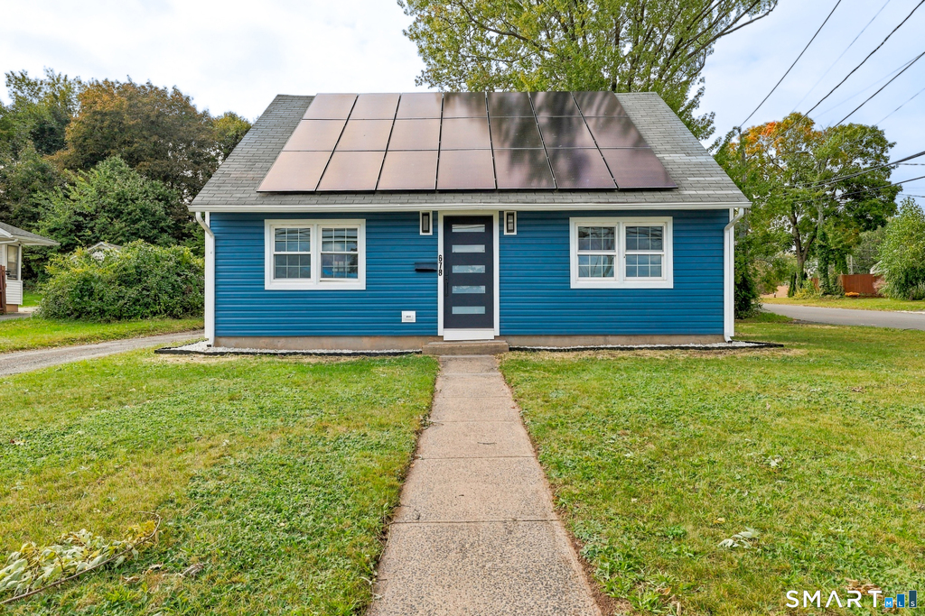 678 Farmington Avenue - Photo 0