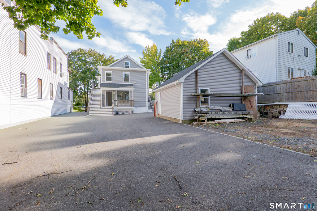 9 Hoyt Street - Photo 15