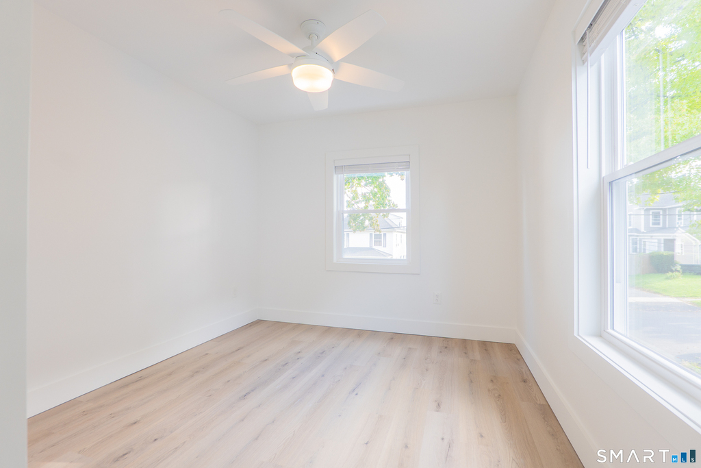 9 Hoyt Street - Photo 10