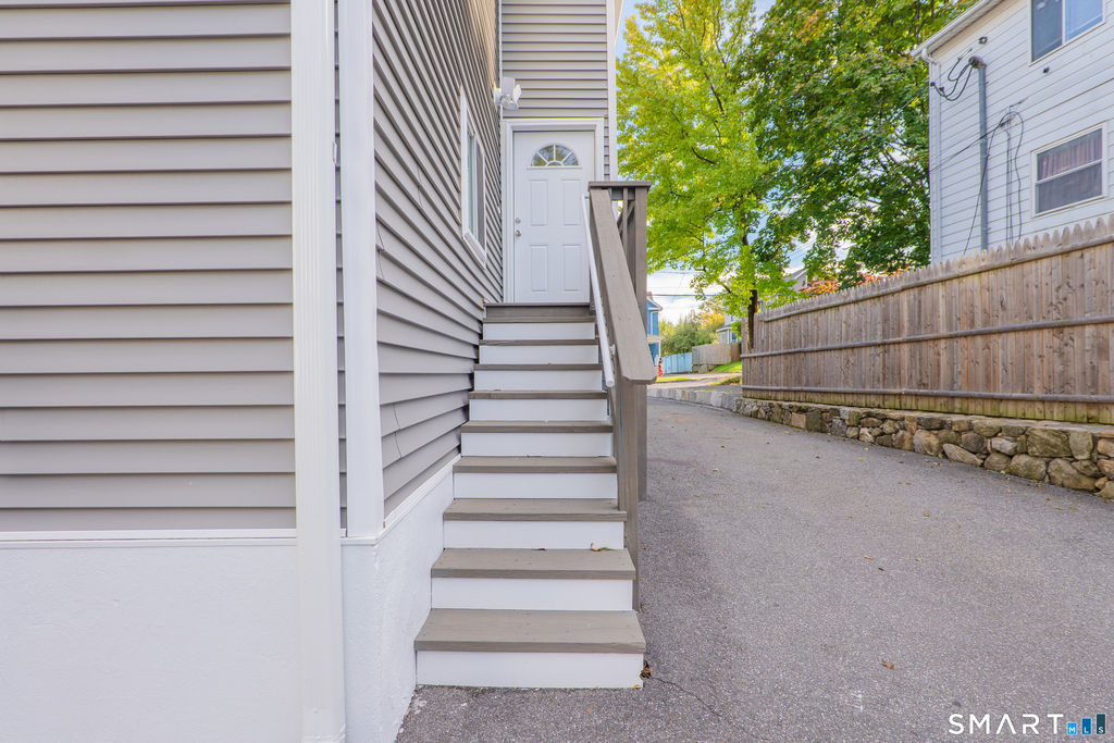9 Hoyt Street - Photo 14