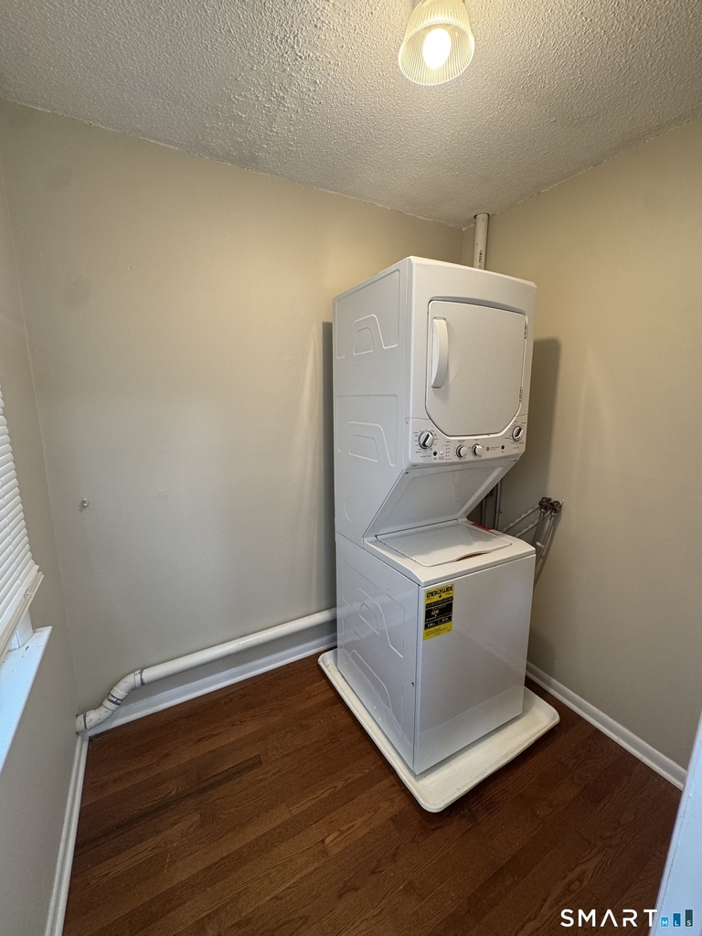 115 Whitfield Street - Photo 10