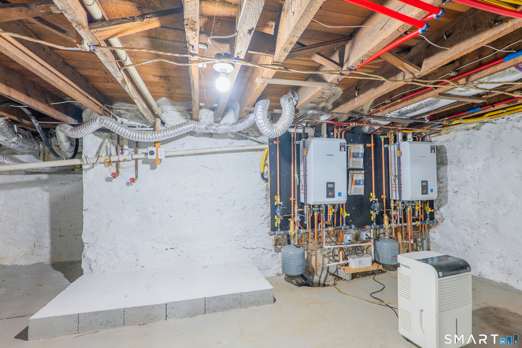 9 Hoyt Street - Photo 16