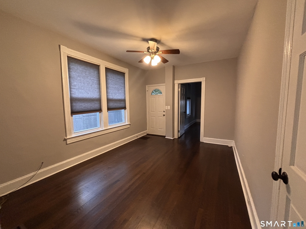 90 Winfield Street - Photo 2