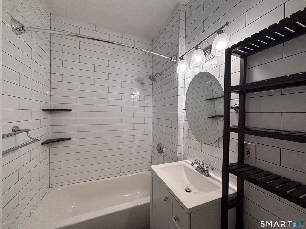 90 Winfield Street - Photo 11