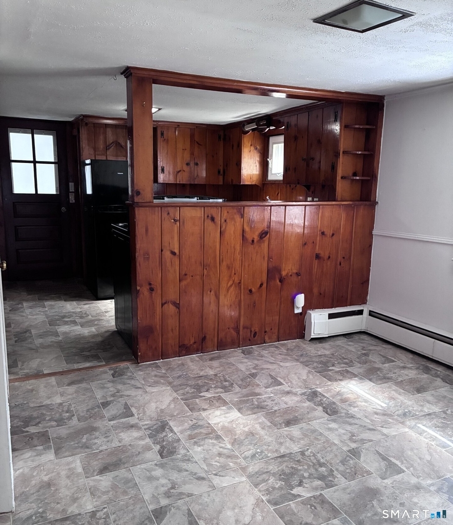425 Winchester Road - Photo 2