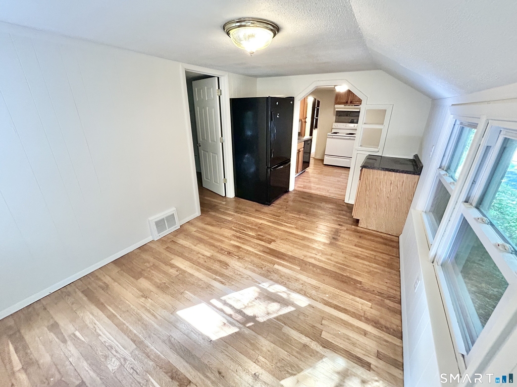 241 Cottage Street - Photo 10