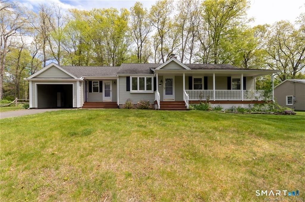 10 Tanglewood Road - Photo 2