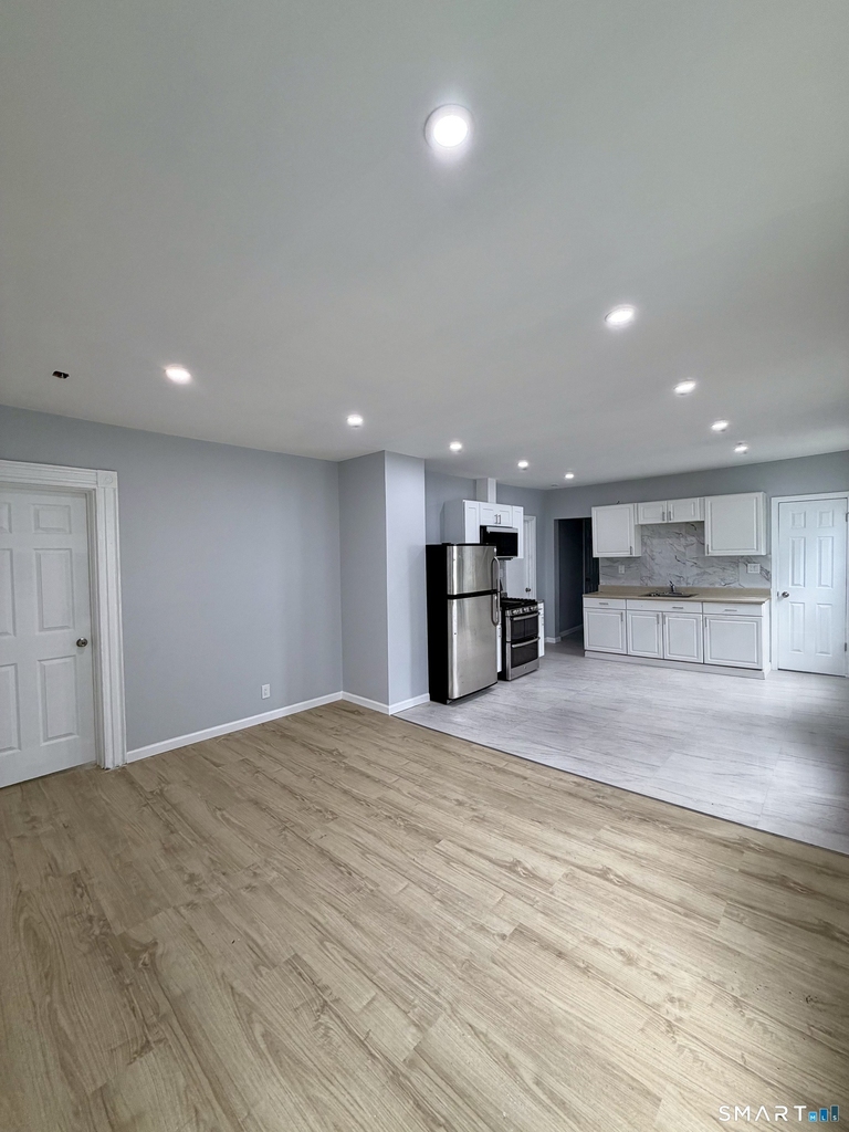 52 Clinton Avenue - Photo 1