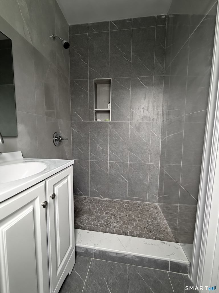 52 Clinton Avenue - Photo 17