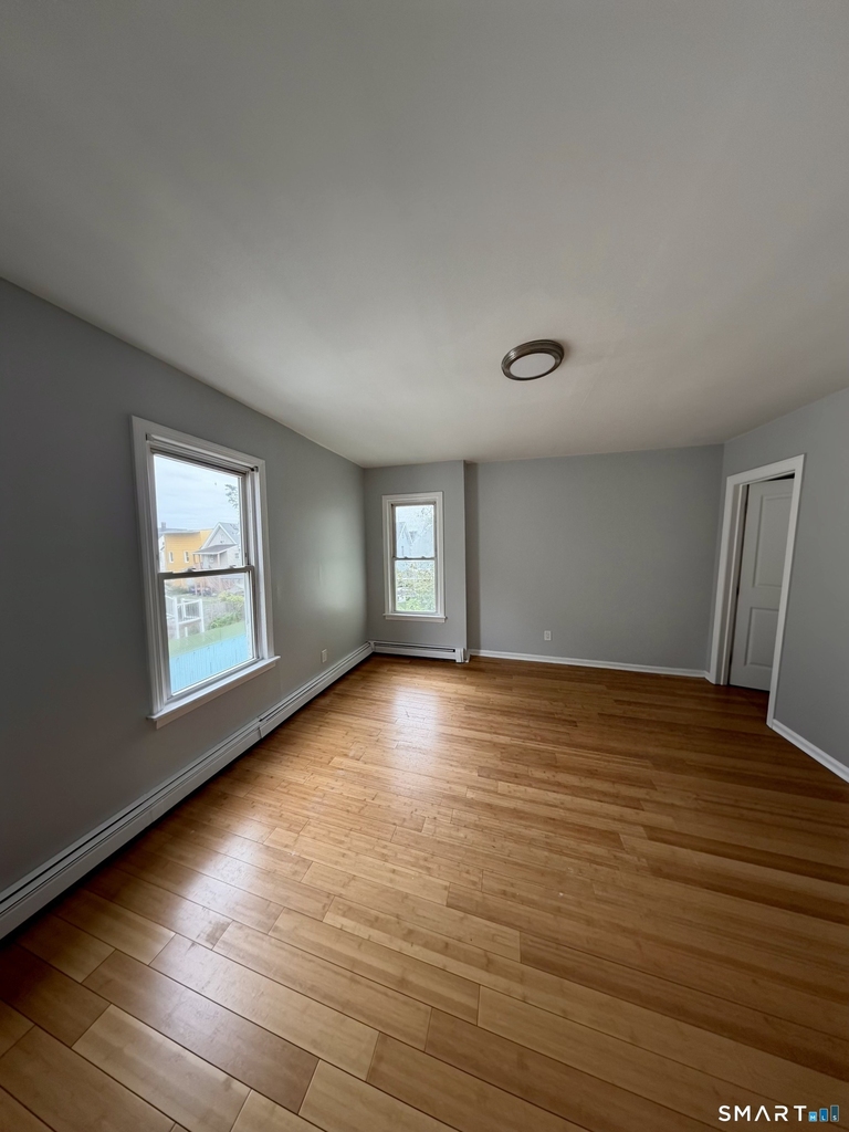 52 Clinton Avenue - Photo 7