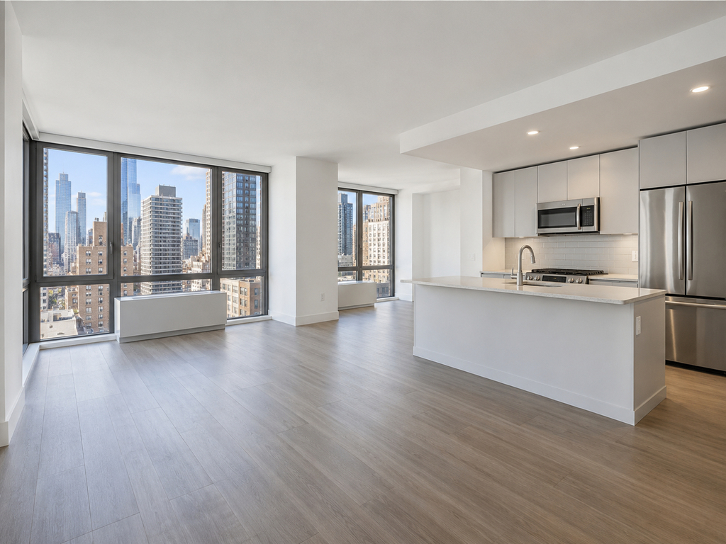 626 10th Avenue - Photo 0