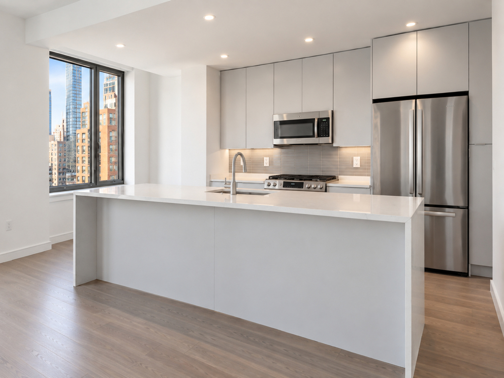 521 West 48th Street - Photo 2