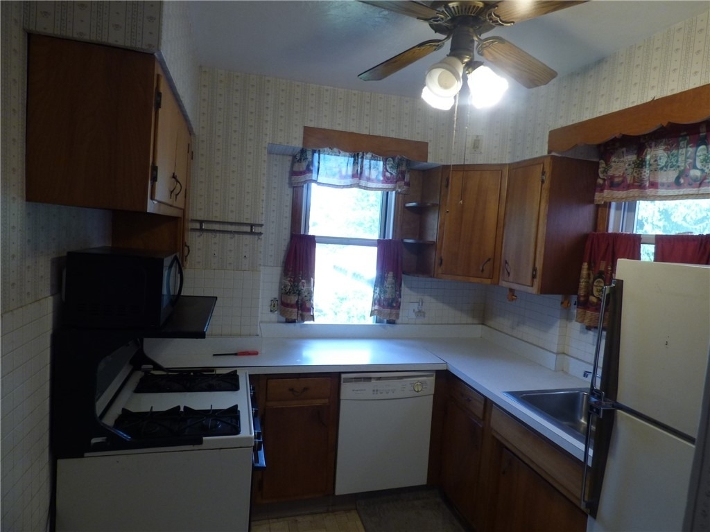 3420 Middletown Rd - Photo 12