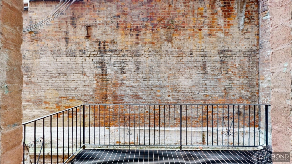 39 Bedford Street - Photo 8