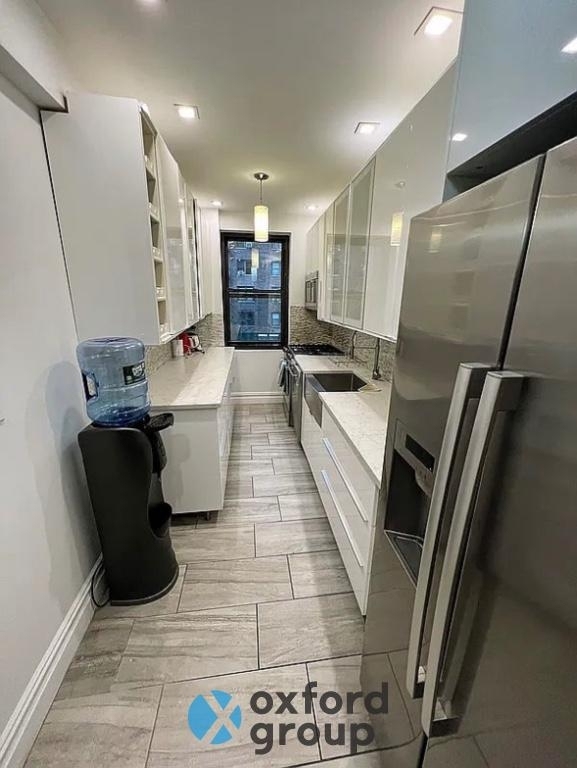 East 37th Street - Photo 7