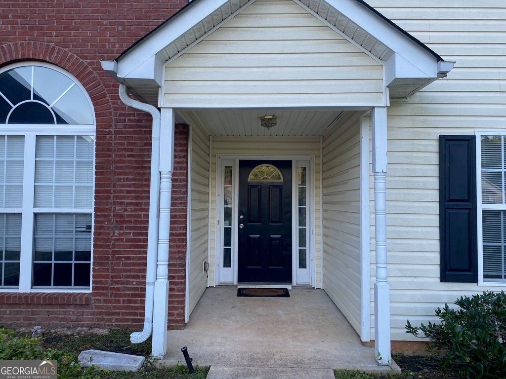 4389 Ashlyn Rebecca Drive - Photo 3