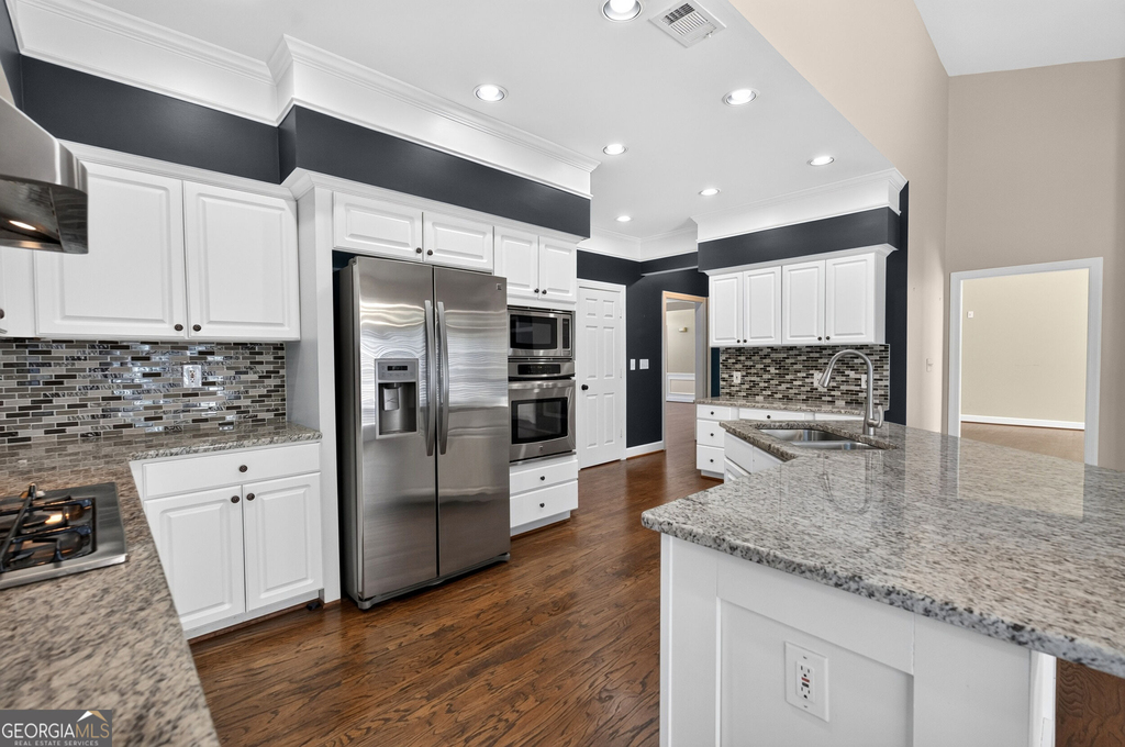 7670 Bellemont Ridge - Photo 10