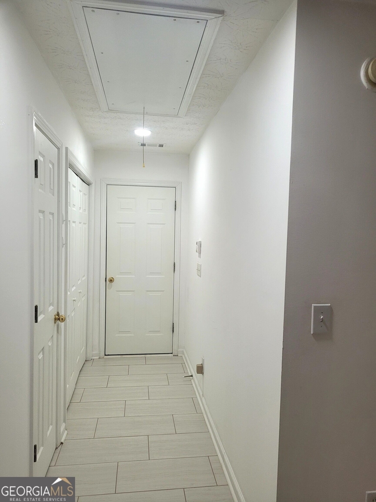 2360 Pettit Drive Ne - Photo 20