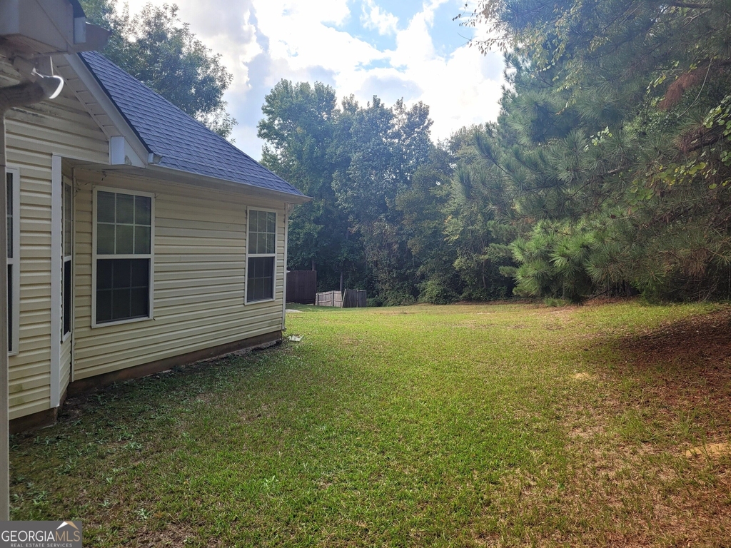 2360 Pettit Drive Ne - Photo 23
