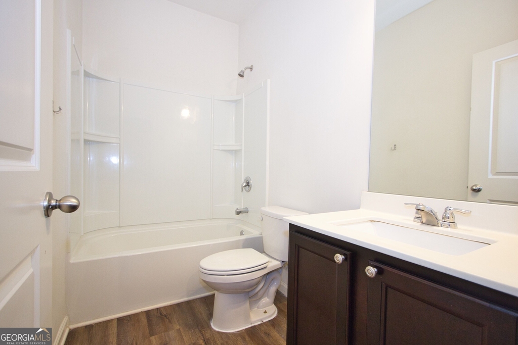222 Sinclair Way - Photo 19
