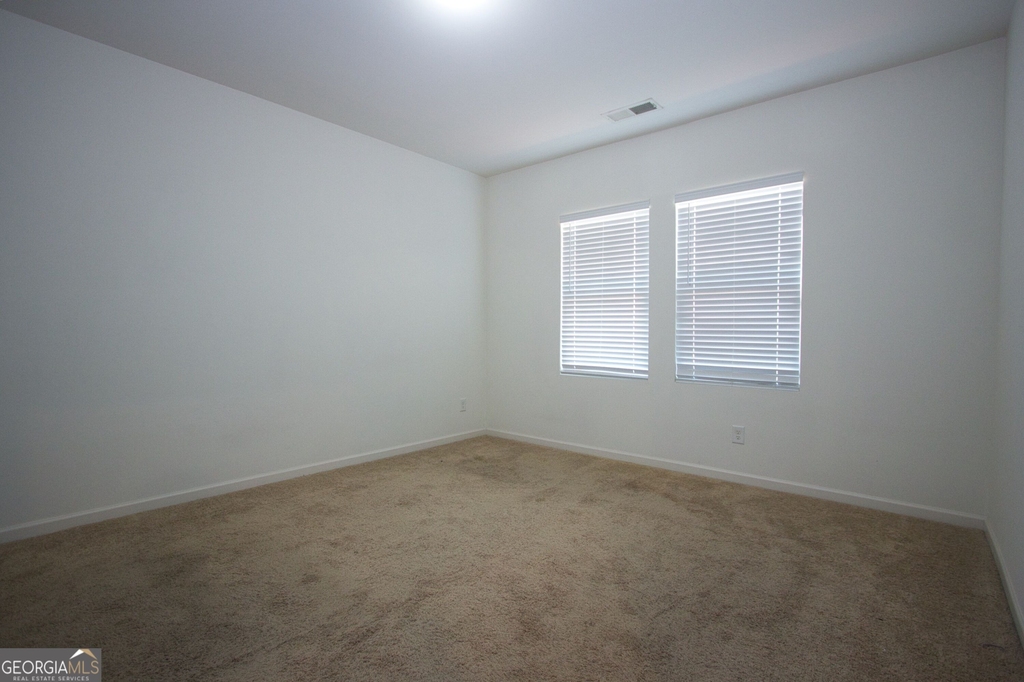 222 Sinclair Way - Photo 21