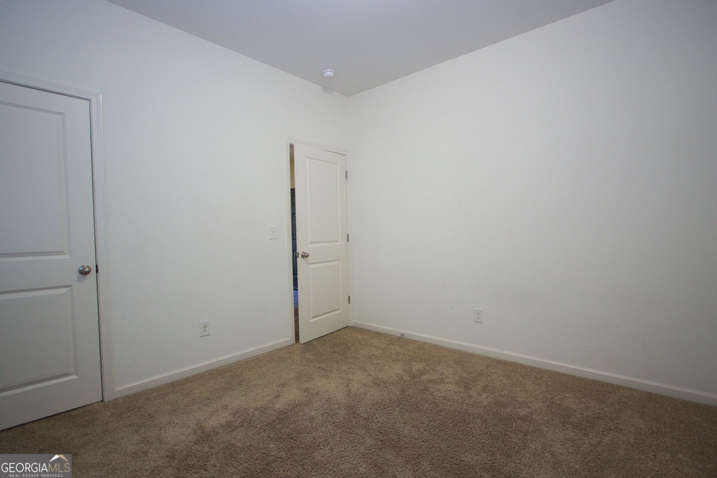 222 Sinclair Way - Photo 11