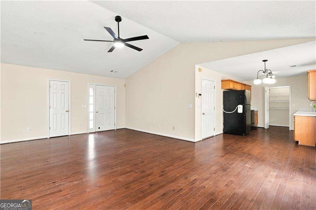 28 Autumn Ridge Drive - Photo 2