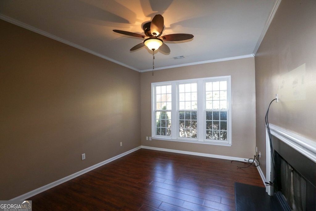 329 Coddington Court - Photo 27