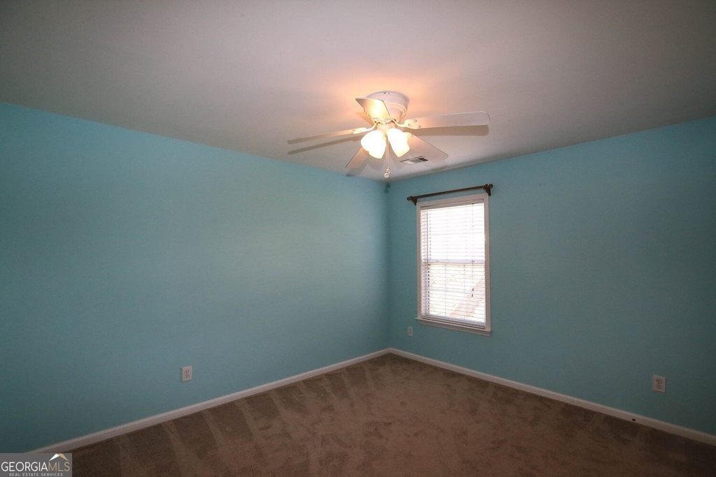 329 Coddington Court - Photo 40