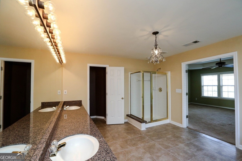 329 Coddington Court - Photo 31