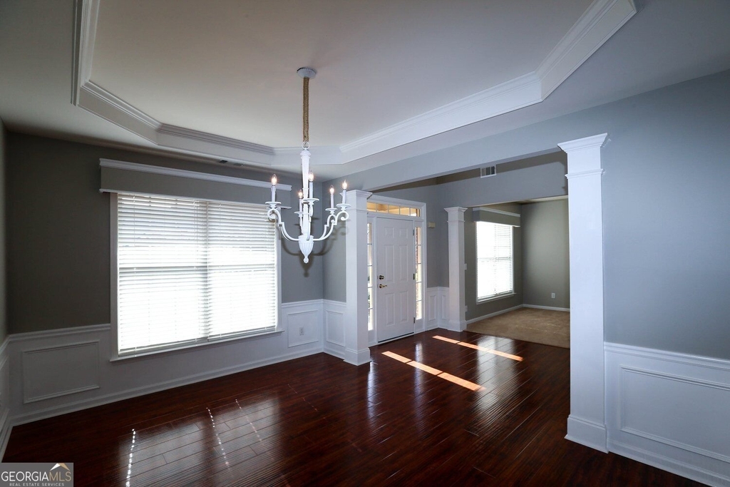 329 Coddington Court - Photo 15