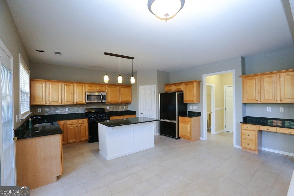 329 Coddington Court - Photo 17