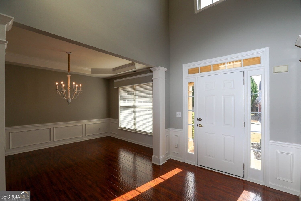329 Coddington Court - Photo 4