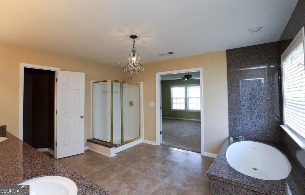 329 Coddington Court - Photo 30