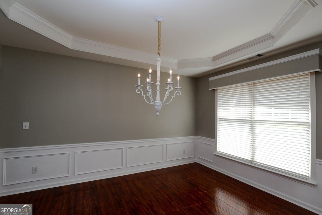 329 Coddington Court - Photo 5