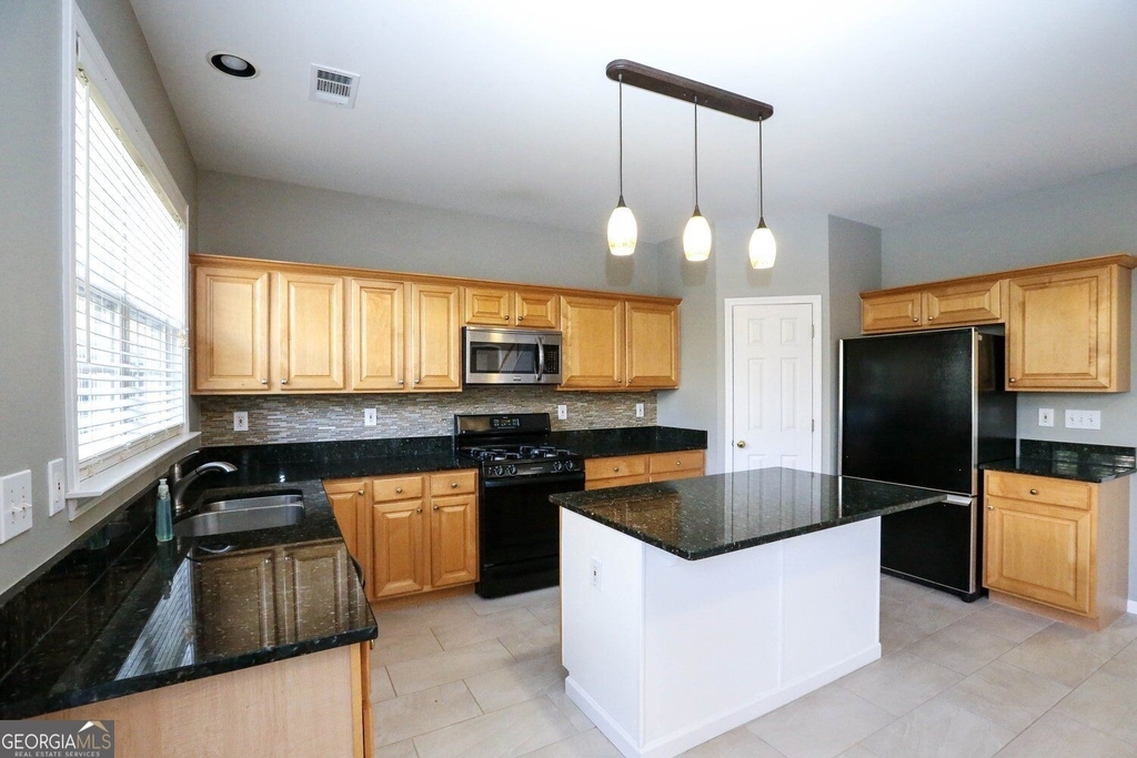 329 Coddington Court - Photo 19
