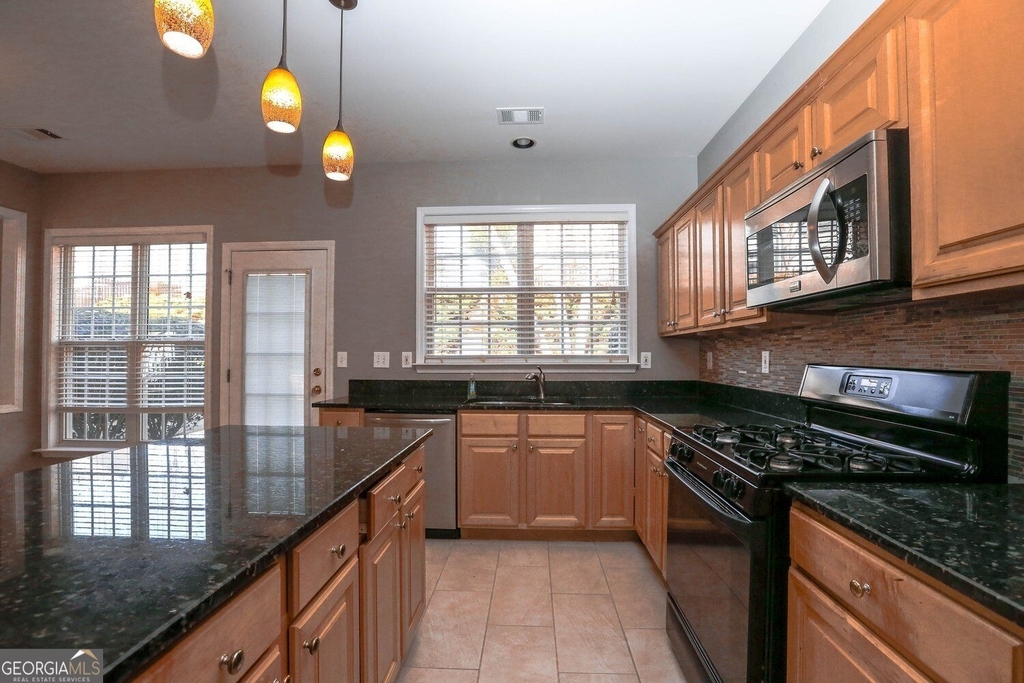 329 Coddington Court - Photo 21