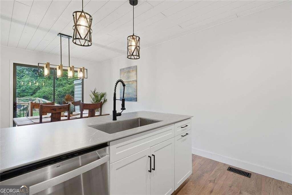 1098 Creatwood Place Se - Photo 10