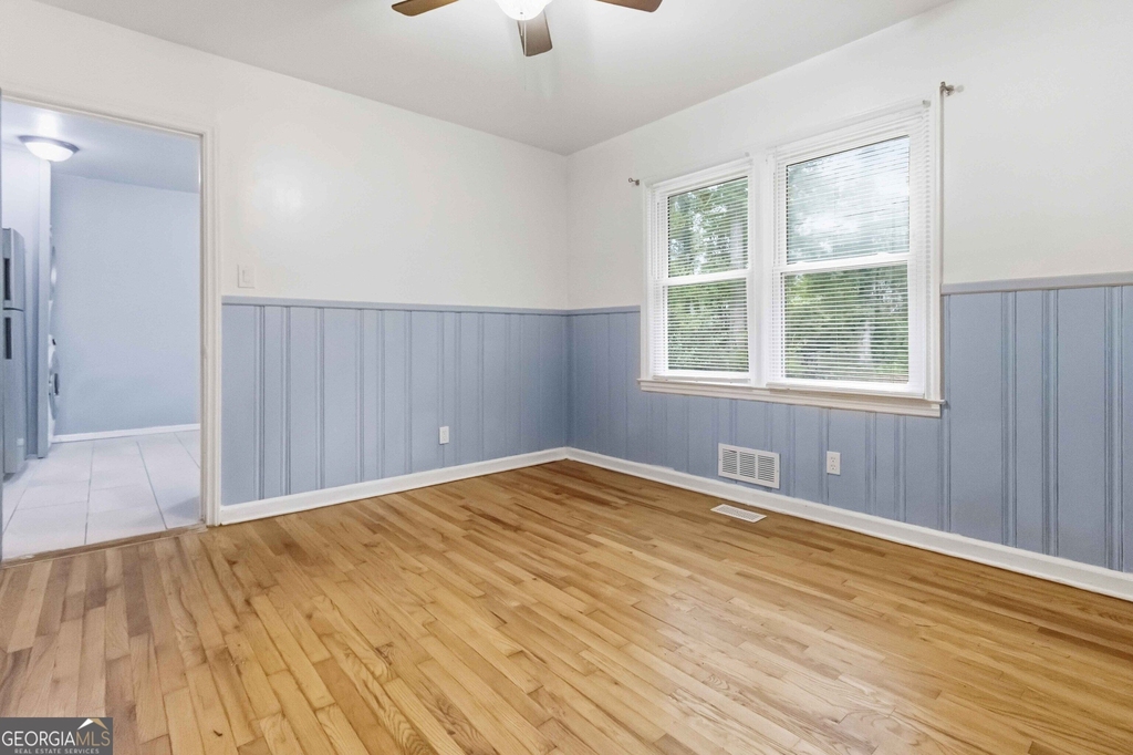 1089 Longshore Drive - Photo 18