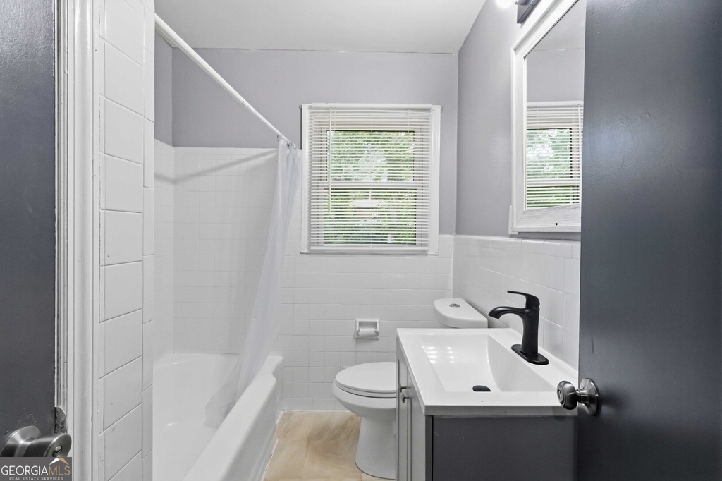 1089 Longshore Drive - Photo 17