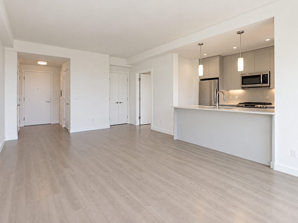 505 West 37th Street - Photo 0