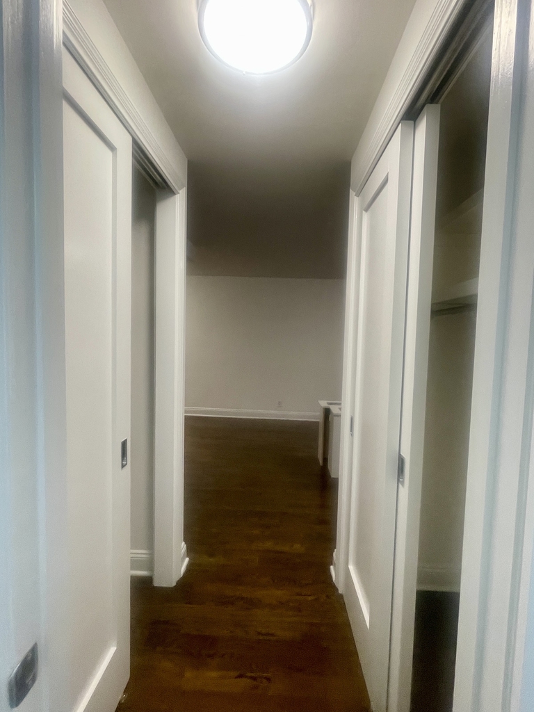 East 56th Street - Photo 7