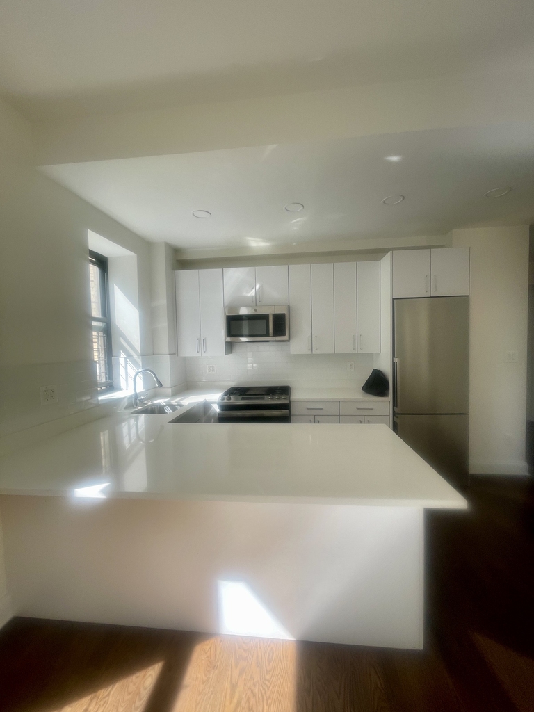  West 55th Street- STABILIZED - Photo 2