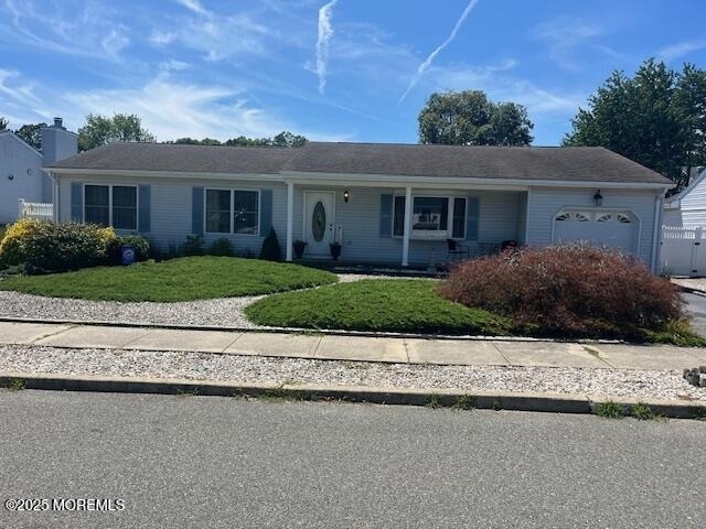 413 Earl Drive - Photo 1
